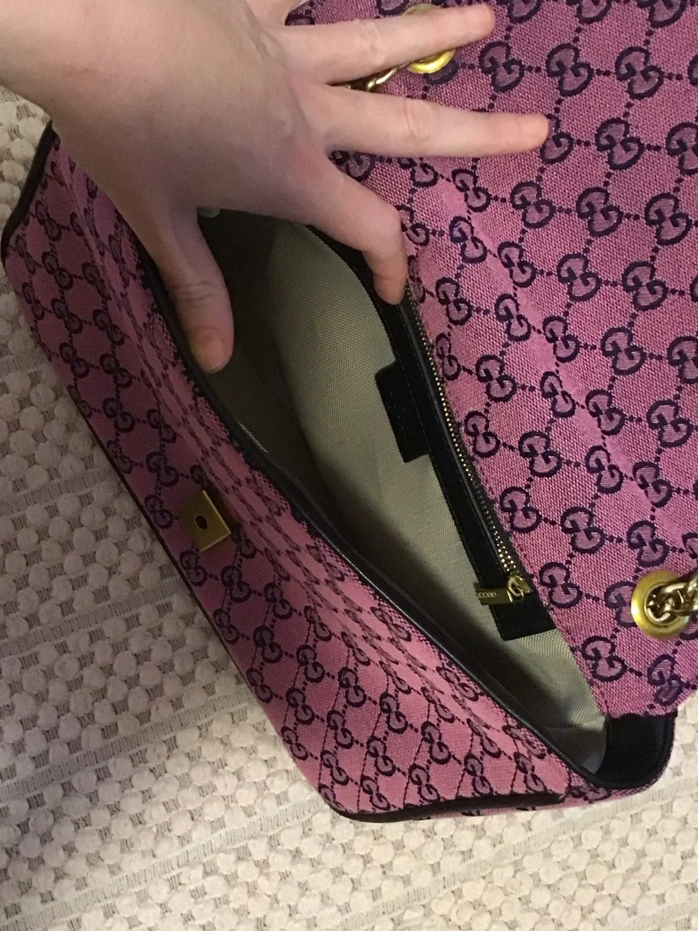 Gucci Purple GG Supreme Chain Shoulder Bag with Gold Hardware